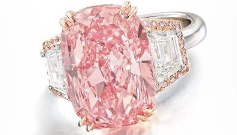 rare pink diamond sold in auction for more than four hundred crores 