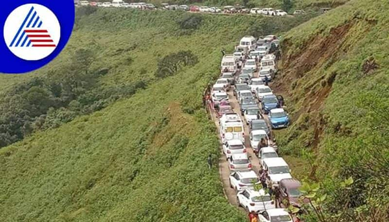 69000 Tourist Vehicle Entry to Chikkamagaluru in 4 Months grg