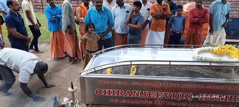 Vegetarian crocodile Babiya dies in anantapur temple in Kasaragodu Kerala