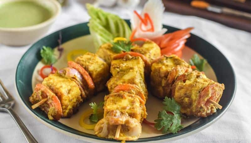 Delicious Paneer Tikka recipe you can try out at home 