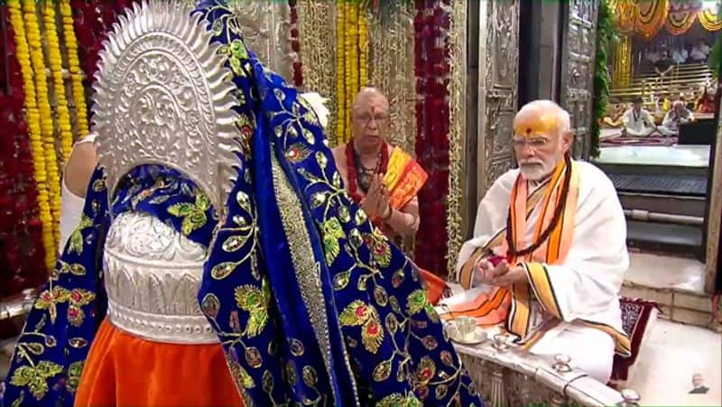 pm modi dedicates to the nation shri mahakal lok to the nation