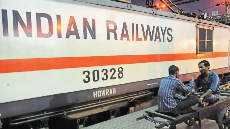 Nearly 3 lakh vacant positions in Indian Railways: Report - adt 