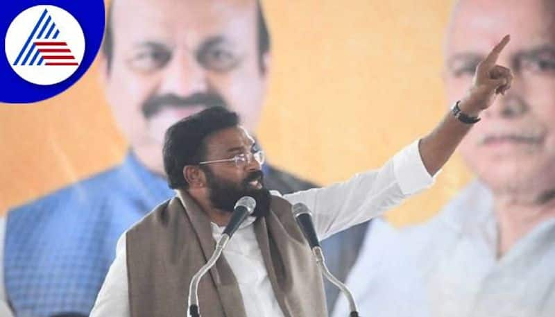 Minister B Sriramulu Talks Over Bharat Jodo Yatra grg