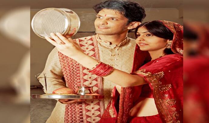 Karwa Chauth 2022: बीवी के उपवास को बनाना है आसान, तो पति ये 7 टिप्स करें फॉलो