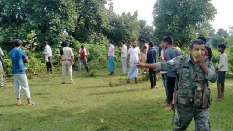 Another tribal girl's body hanged from a tree in Dumka, Jharkhand