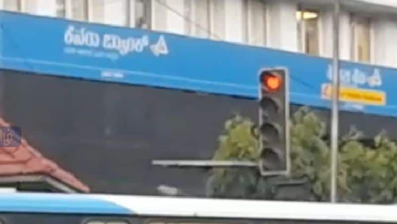 Heart Health Awareness - Traffic Signals Changed in heart Shape in Bangalore!