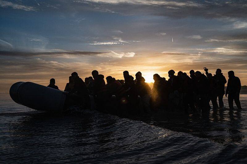 Channel migrants