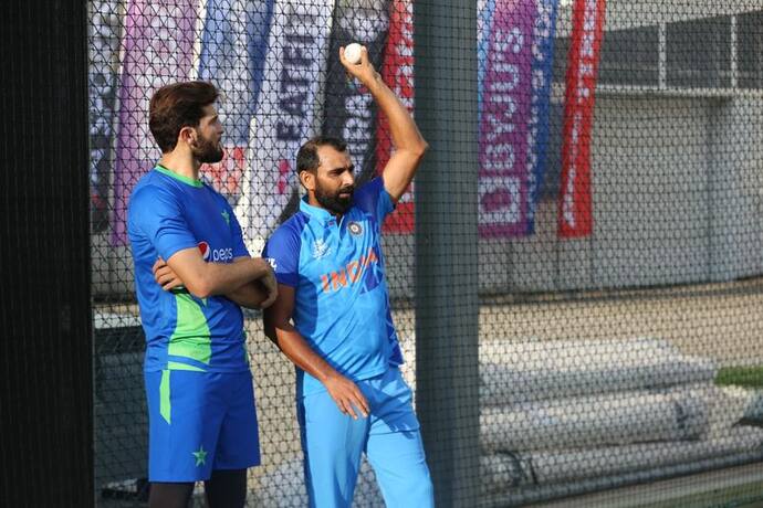 T20 World Cup: भारत एक जीत के साथ सेमीफाइनल में, पाकिस्तान दो कंडीशन में ही बढ़ पाएगा आगे