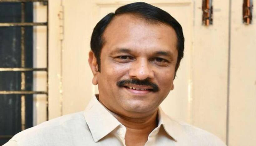 ఇదోరకం పొలిటికల్ క్యాంపెయిన్... బిఆర్ఎస్ ఎమ్మెల్యేకు వ్యతిరేకంగా వెలిసిన వాల్ పోస్టర్లు