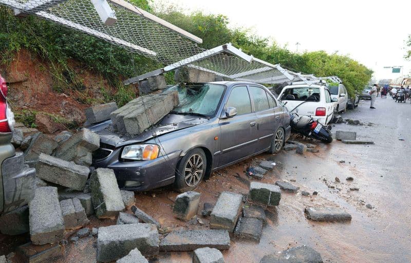 Bengaluru flooded after overnight rain... yellow alert for today