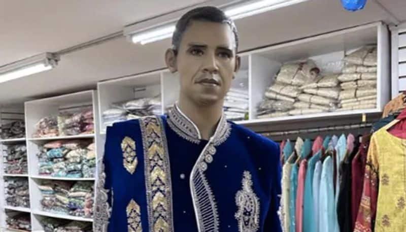 mannequin that looks like barack obama goes viral in internet