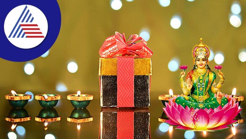 Diwali gifts : One should not give these gifts on diwali 