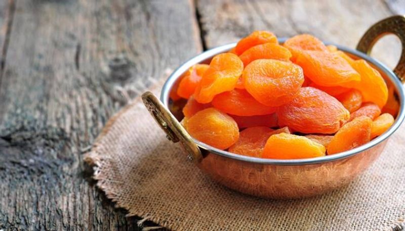 Six Surprising Benefits of Dried Apricots