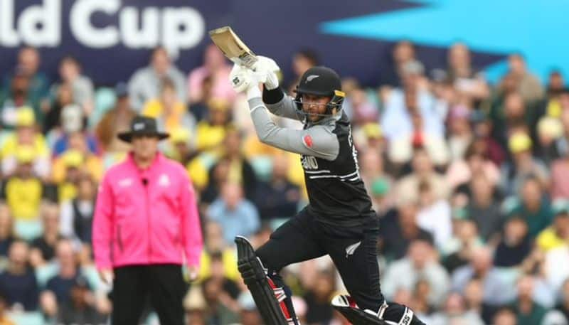 T20 World Cup 2022 NZ vs AUS Super 12 Group 1 New Zealand Sets 201 runs target to Australia on Devon Conway Finn Allen James Neesham fire 