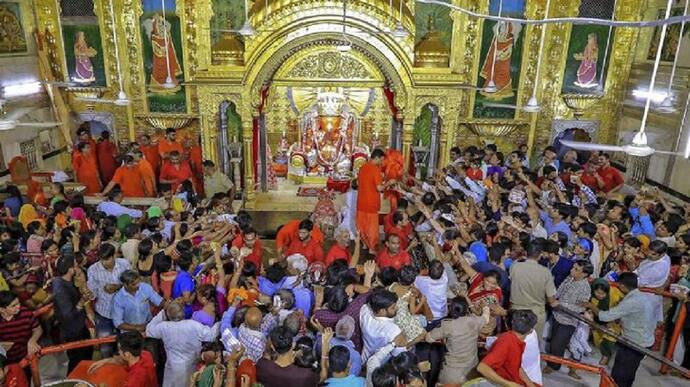   धनतेरस स्पेशल: इकलौता मंदिर जहां पूजा करने के लिए आती हैं नई गाड़ियां, भगवान खुद देते हैं आर्शीवाद