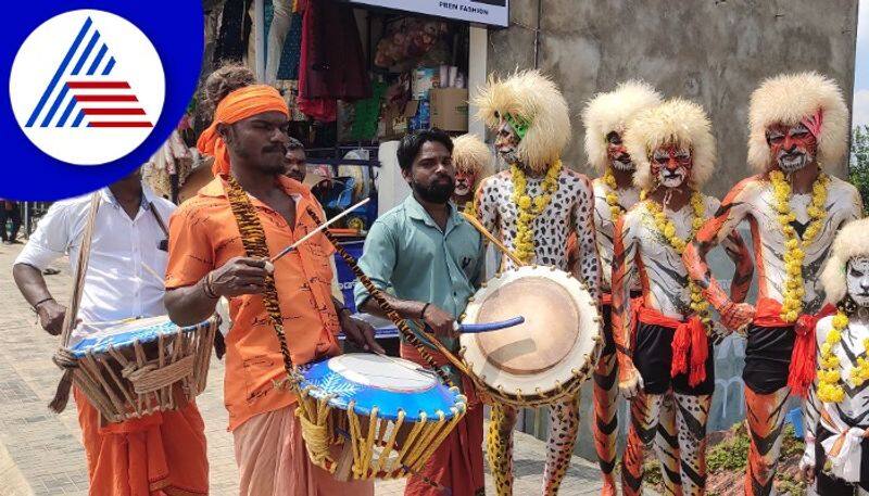 Diwali celebrations are fading in Balehonur rav