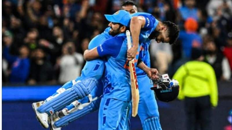 india captain rohit sharma praises virat kohli for his amazing innings against pakistan in t20 world cup