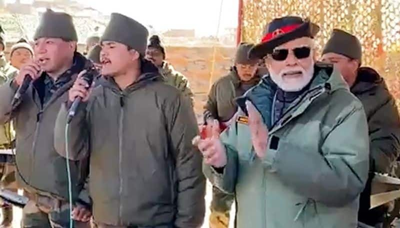 Diwali 2022 PM Modi joins special sing along with Army Jawans at Kargil watch gcw