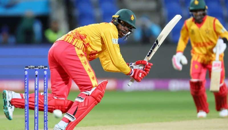 zimbabwe set 80 runs target in 9 overs for south africa in t20 world cup