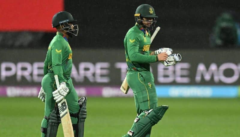 no result for south africa vs zimbabwe match due to rain points have been shared by both teams in t20 world cup