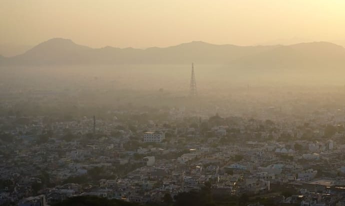 राजस्थान के लोगों ने 2 साल बाद दिवाली का ऐसा जश्न मनाया कि आ गई नई मुसीबत, मौसम का हुआ ये हाल