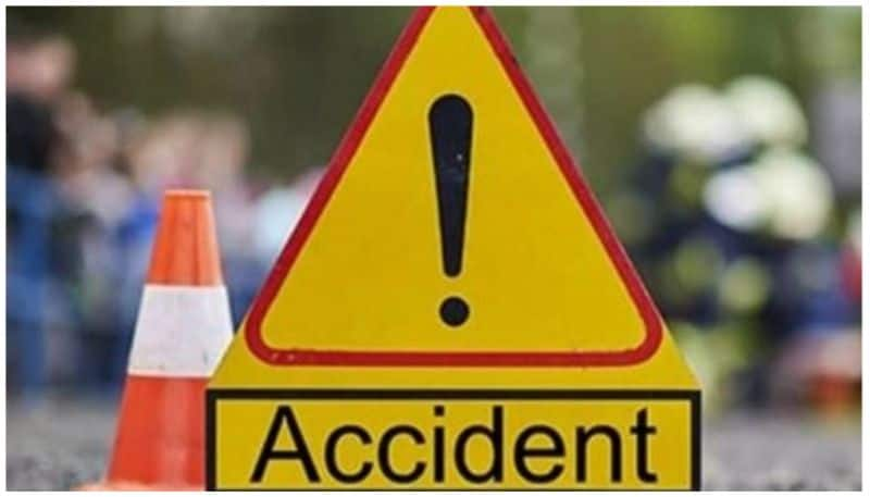 Two Devotees dies Due To Road Accident in Vijayapura grg