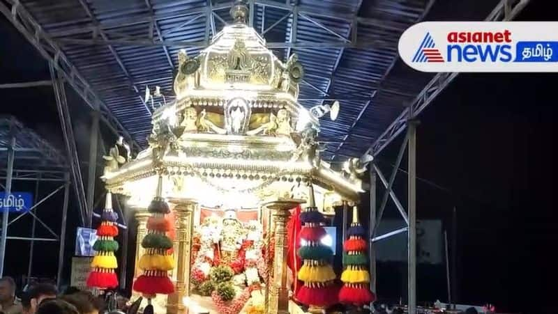 Kantha sasti festival in Tiruchendur telmple, Subramaniar, who woke up in a golden charriot!