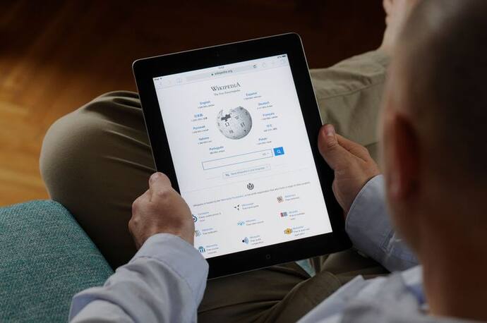 Wikipedia introduces new features to enhance user experience