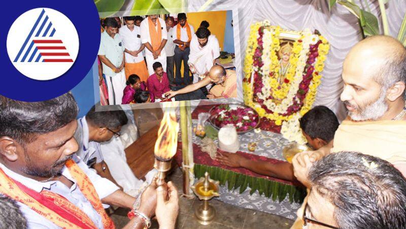 Udupi Adamaru Shri celebrates Diwali at Koraga Colony skr