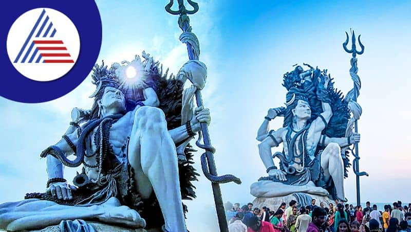 58 feet tall statue of Lord Shiva in Azhimala attracts many tourists skr