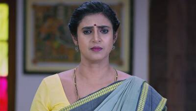 Intinti Gruhalakshmi: లాస్యను రెచ్చగొట్టిన గాయత్రి.. తులసి నందుని అపార్థం చేసుకున్న లాస్య?