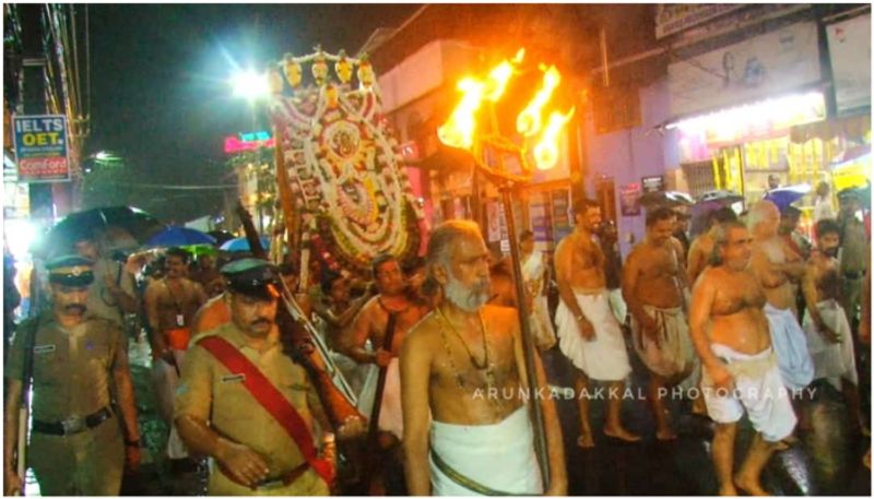 aarattu ritual flights suspended for five hours at thiruvananthapuram airport to make way for the divine passage ash