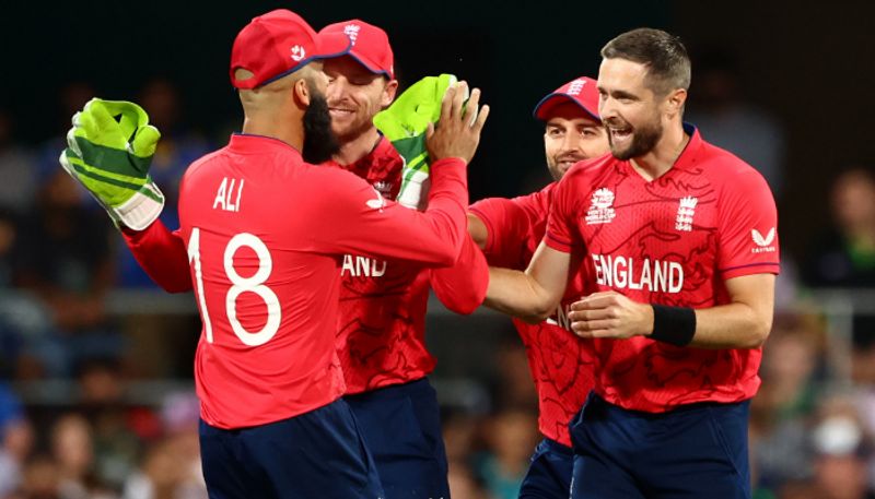 T20 World Cup England All Round Performance helps 20 runs win over New Zealand and keep Semis hope alive kvn