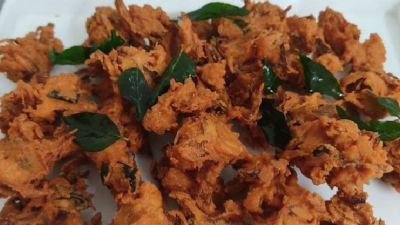 How to make Adai maavu Pakoda in Tamil