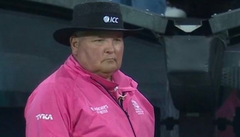 Pak fans begins cyber attack on Umpire Marais Erasmus