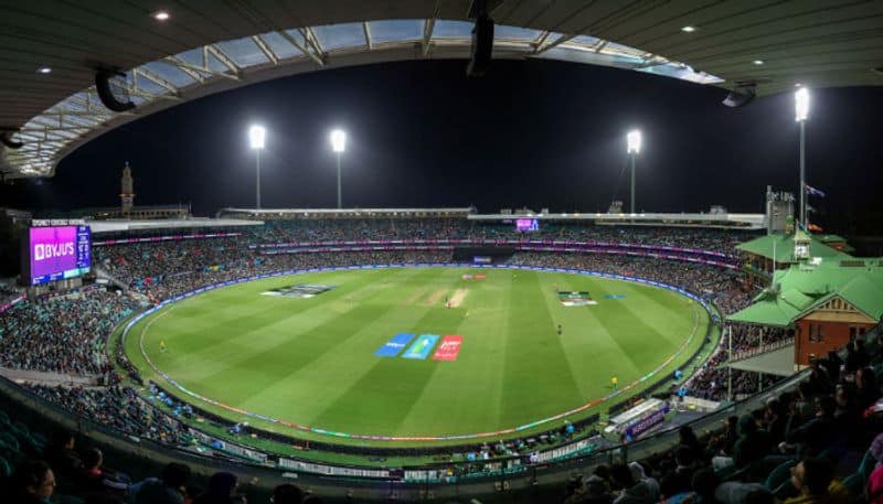 T20 World Cup 2022 PAK vs SA Super 12 Match stopped due to rain at Sydney Cricket Ground