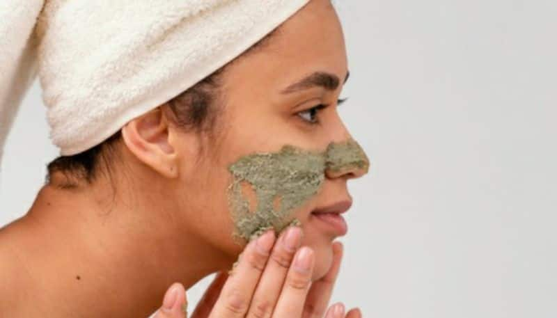 here are eight herbs which can use for skin glow