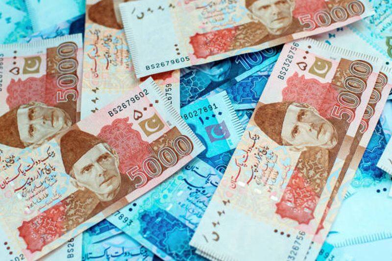 Counterfeit combat: Pakistan to roll out modernized currency with global security features AJR