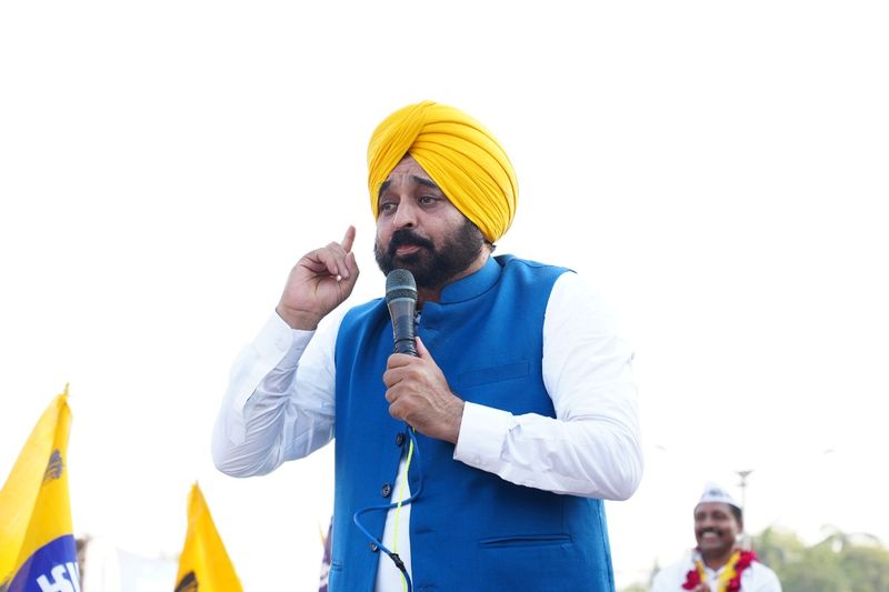 Punjab Government to send 2nd batch of school principals to Singapore on March 4; CM Mann claims selection transparent - adt 