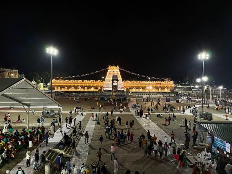 Tirupati Thimmappa this year budget estimate is 4411 crores akb