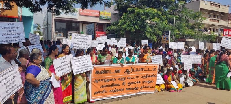 public stages protest in support of isha yoga center at coimbatore