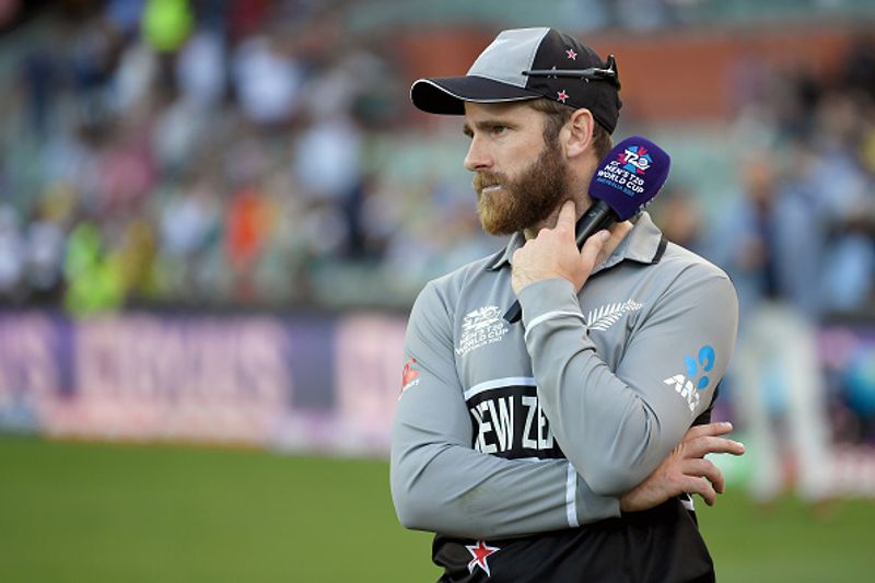 new zealand win toss opt to bat against pakistan in first semi final match in t20 world cup