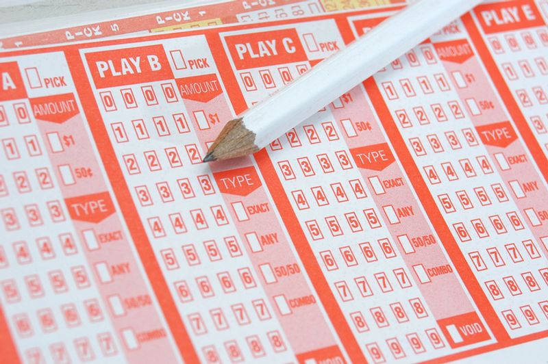 Powerball ticket sold for world record US Dollar 2.04 Billion  jackpot