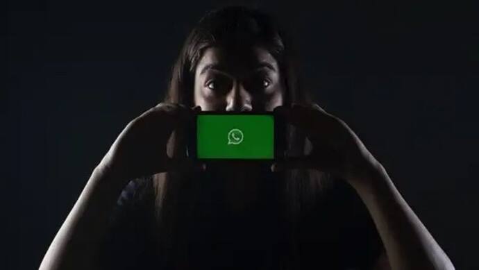 WhatsApp का बड़ा फैसला, अब यूजर्स के लिए Automatic Mute हो जाएंगे बड़े ग्रुप चैट्स