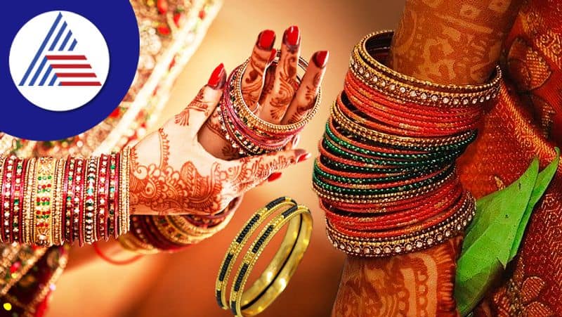 Black Bangles Significance For Brides