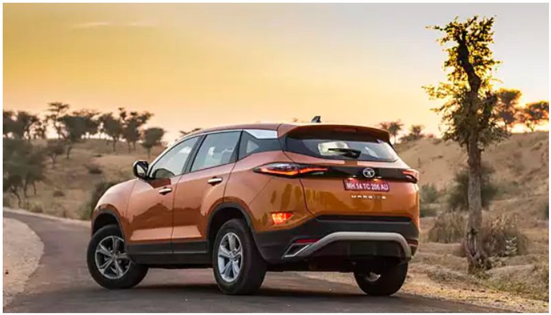 Tata Motors offered 1.25 lakh discounts on MY2023 models of the Safari and Harrier