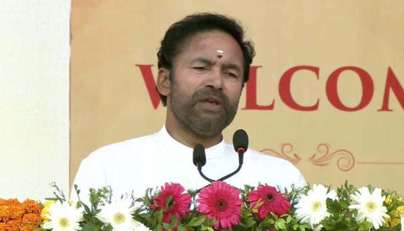 union minister kishan reddy fires on telangana cm kcr over warangal police issued notice to etela rajender in 10th paper leak ksp