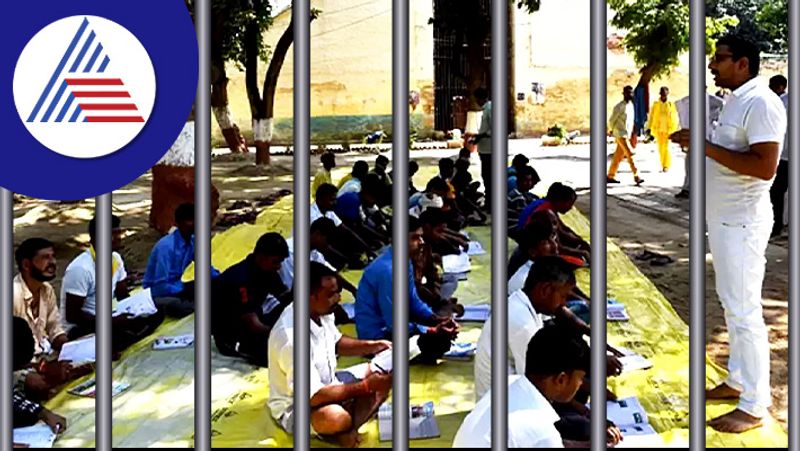 Convicts are getting education while they are in Jail