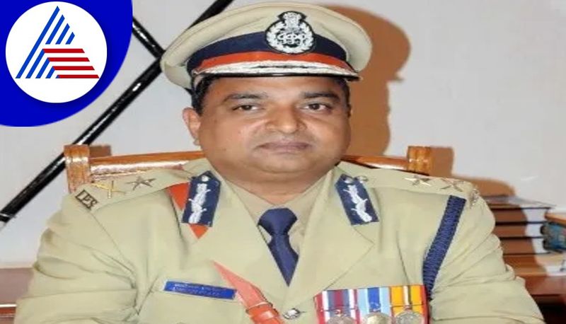 Dissatisfaction with transfer of PSI case investigator umesh kumar gvd