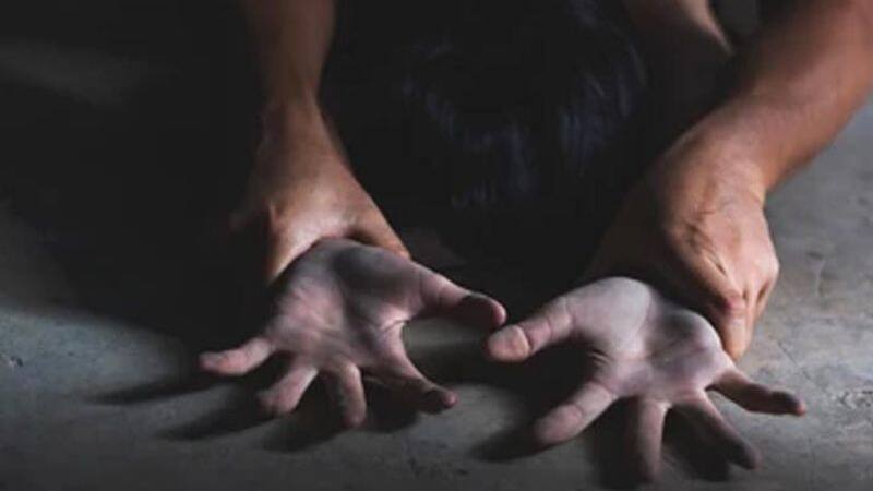 FIR against Mumbai cop for raping his colleague under pretext of marriage